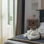 Dimora Pietrabianca 게스트하우스 4*