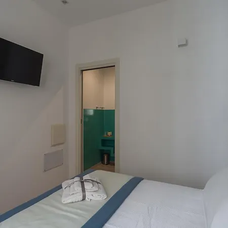 Dimora Pietrabianca Affittacamere 4*