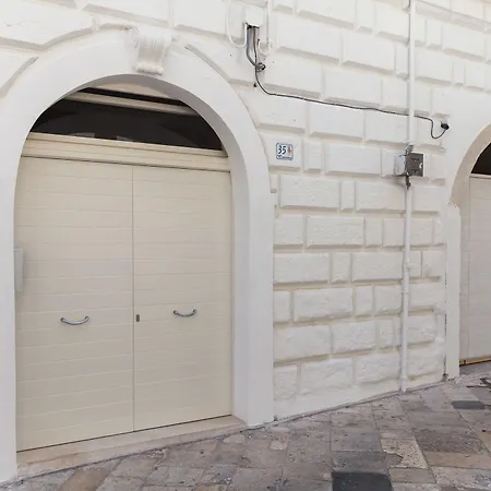 Dimora Pietrabianca Монополи